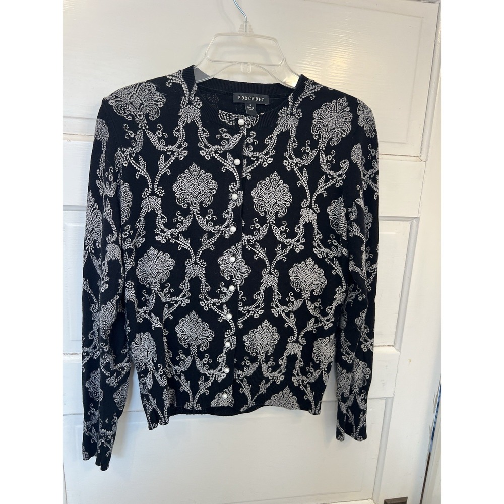 Foxcroft Cardigan Sweater S Black Gray Fleur De Lis Vine Print Snap Closure